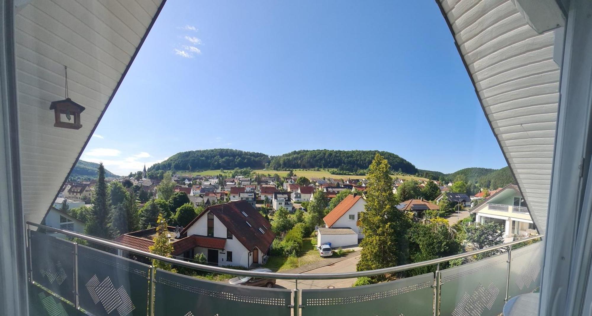 Ferienwohnung Mit Toller Aussicht Альбштадт Екстер'єр фото